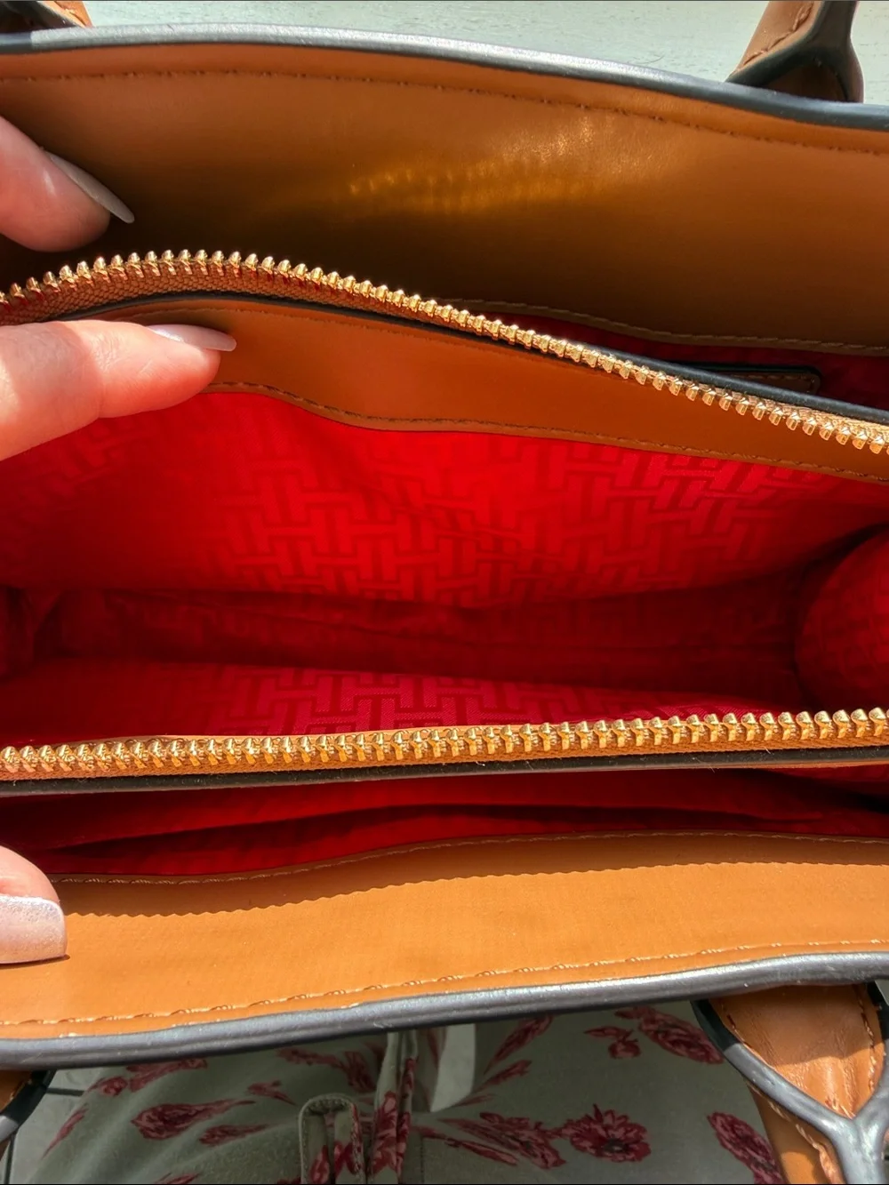 HALSTON PURSE SUPER CUTE! 🥰